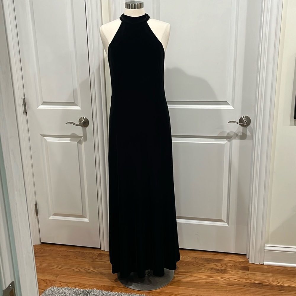 Revelry Tori Black Velvet‎ High Neck Halter Formal Gown Size 14